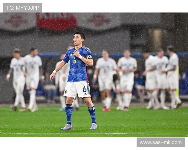 远藤航脚踝重伤或长期缺阵，利物浦防线面临严峻考验